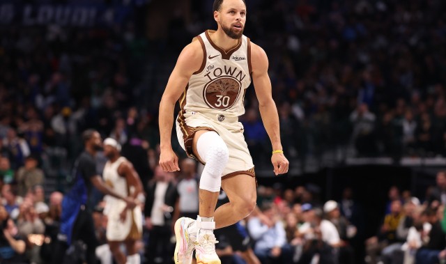 竞彩足球推荐-里程碑预警！再得一分 库里将超越皮尔斯独占历史得分榜第19位