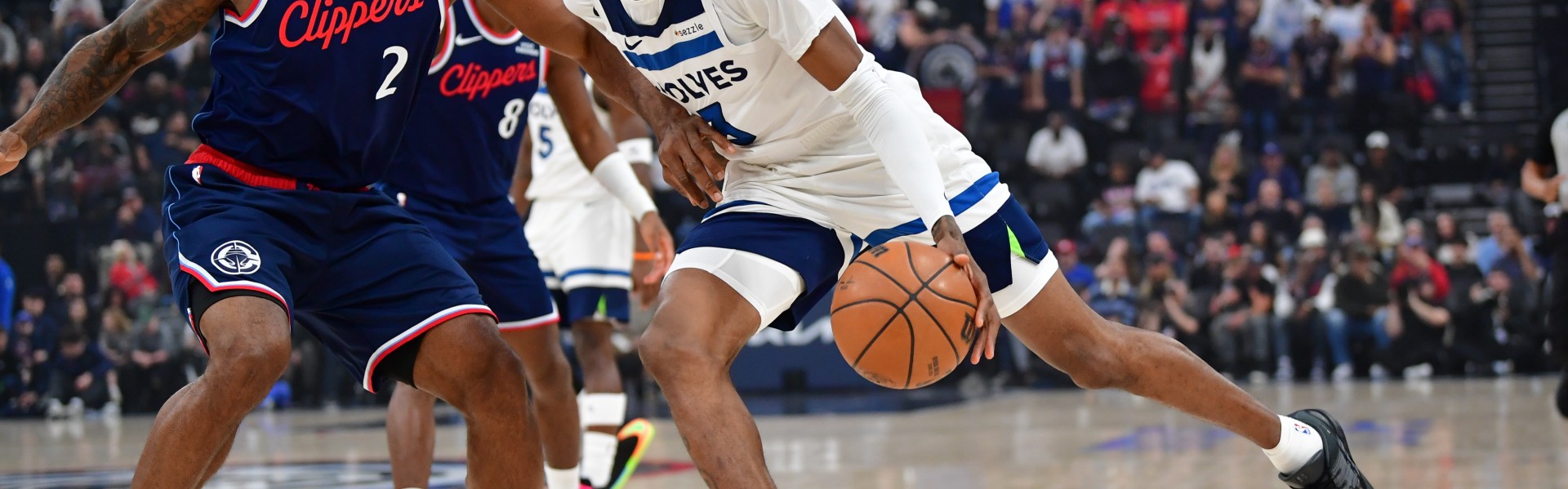 竞彩足球推荐-听说你很能防？伦纳德近2次面对麦丹 场均43分&amp;三分命中率55.0%