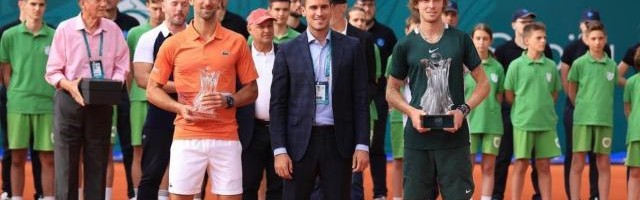 竞彩足球推荐-德约吞蛋无缘赛季首冠  强大心理抵不过虚弱体能