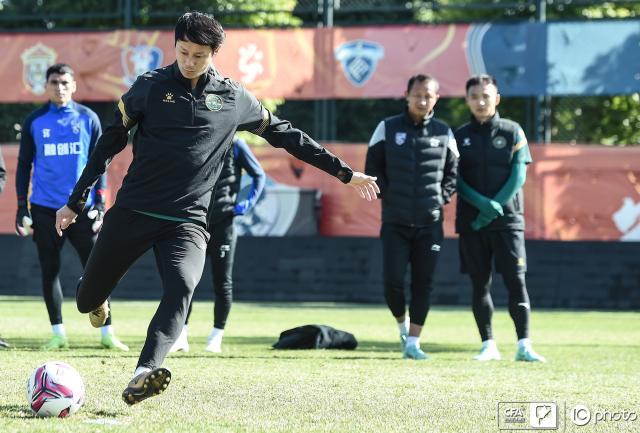 1641036001290014389.jpg 1356059718229688401.jpg